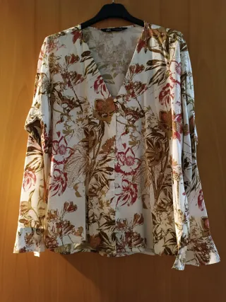 Lote 2 Camisa Zara Estampada, Lunares Talla M