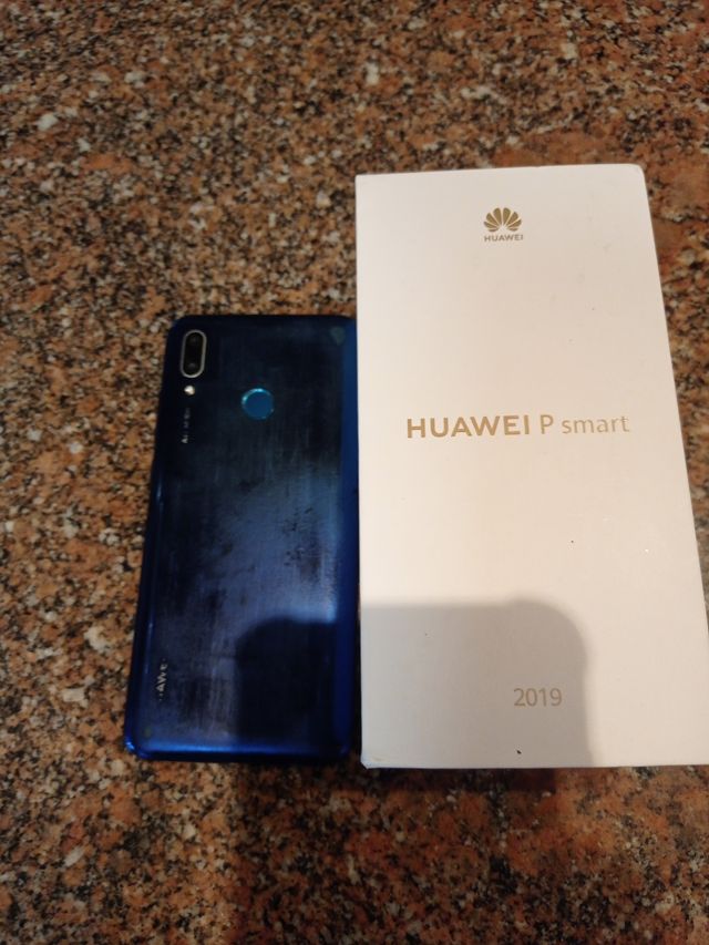Huawei P smart 2019 Azul com ecrã partido