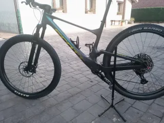Scott Spark de carbono 2023 Doble Suspensión
