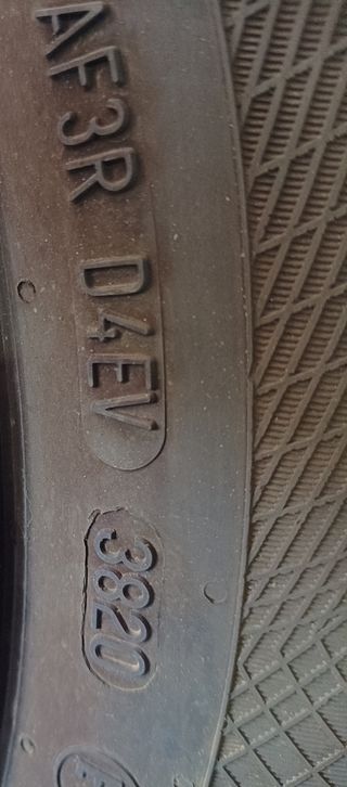 Neumáticos 215/55R17 94H
