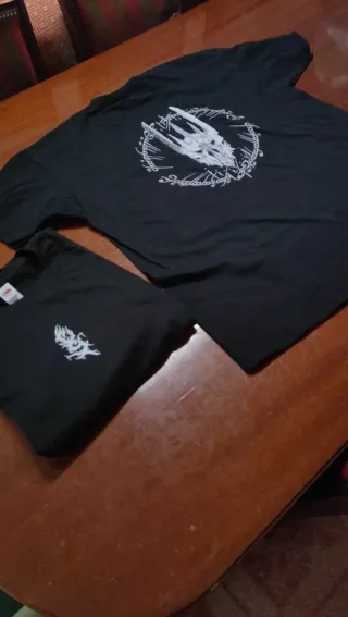 Camisetas Negras Diseño Sauron