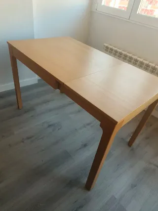 Mesa comedor extensible made
ra Ikea ekedalen 
