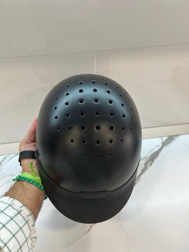 Casco Hípica Fouganza Decathlon Negro