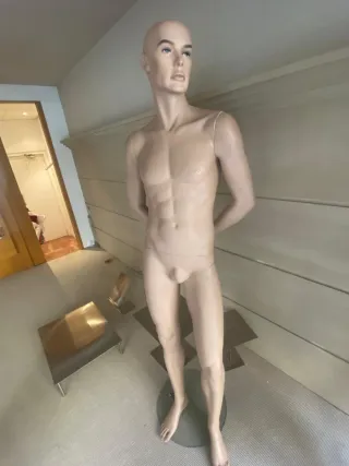 Maniquí de caballero