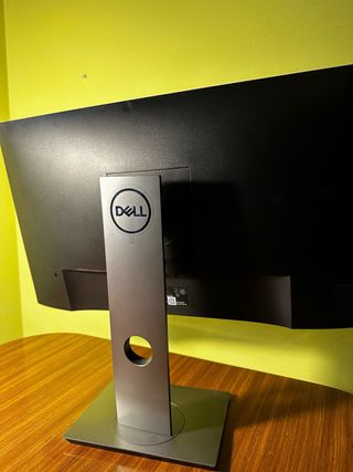 Monitor Dell 27” U2715H 