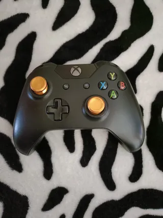 Mando Xbox One con Batería.
LEER DESCRIPCIÓN 