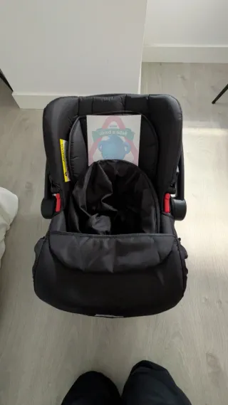 Silla de coche YAZOCO sin estrenar