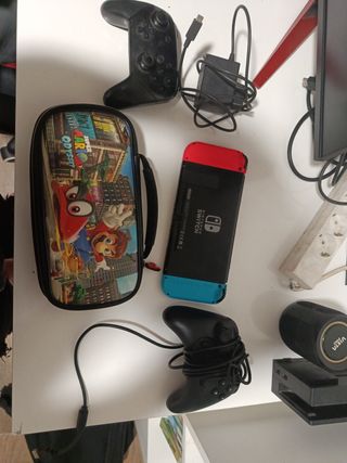 Nintendo Switch Roja y Azul