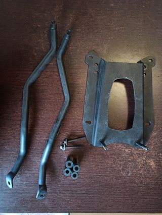 Soporte Maleta SYM - Accesorios Moto