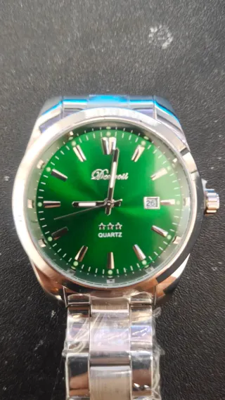 Reloj Donosti Cuarzo Verde y Plateado