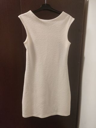 Vestido corto blanco y negro