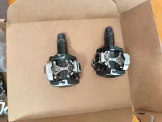 Pedales automáticos Shimano