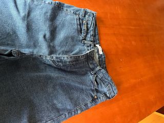 Pantalón vaquero campana azul