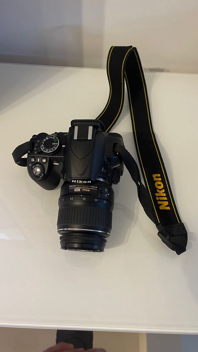 Cámara Réflex Nikon D3100 Negra