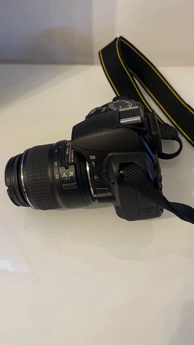 Cámara Réflex Nikon D3100 Negra