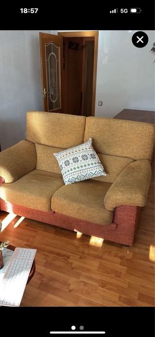 Sofá de 2 plazas tela naranja y rojo