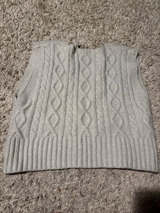 Chaleco Zara punto trenzado beige talla única