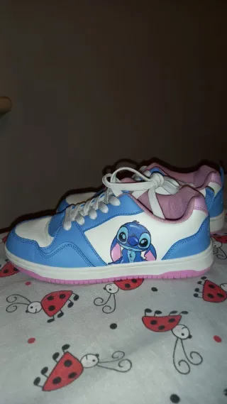 Scarpe Stitch Blu e Bianche