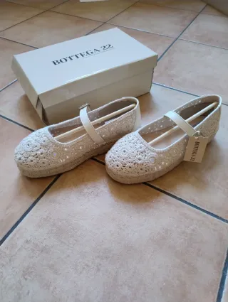 Bottega 22 Ballerine Traforate Beige