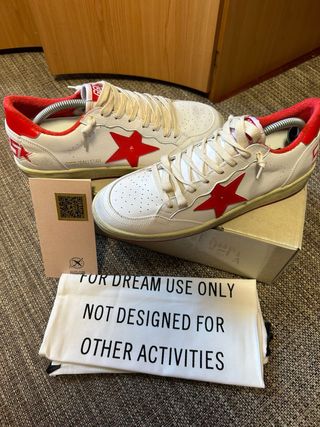 Golden Goose Ball Star Blancas y Rojas