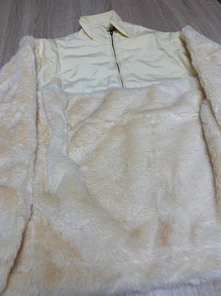 Half zip ASOS oversize beige terciopelo (T. XS)