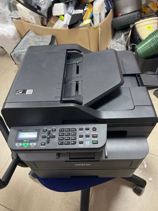 Impresora Brother MFCL2800DW Multifunción Láser