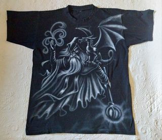 Camiseta Negra Mago y Dragón