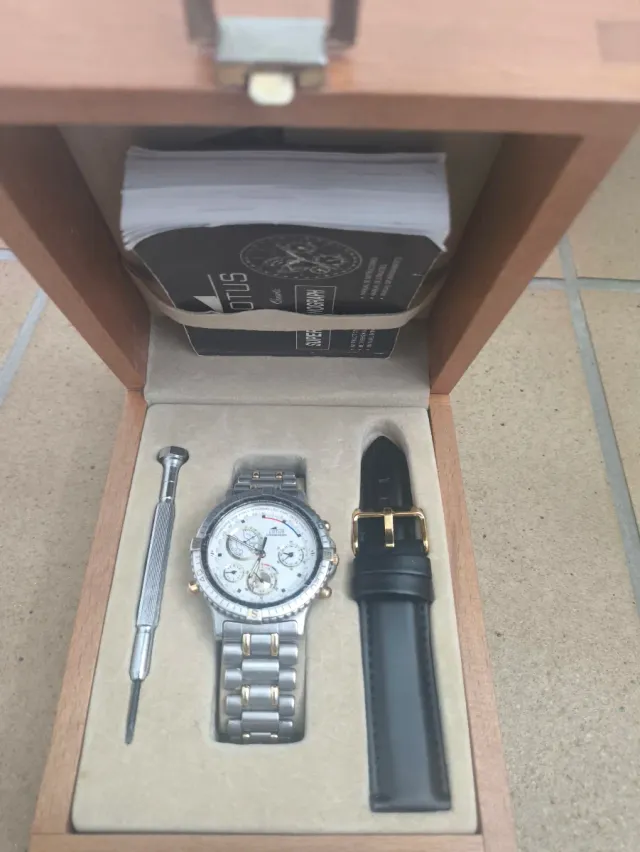 Reloj Lotus Superchronograph 9462