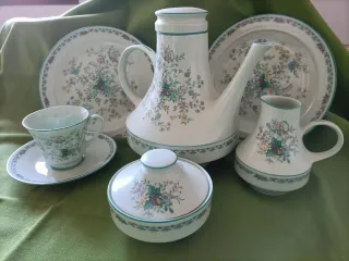 Juego de café Noritake porcelana floral