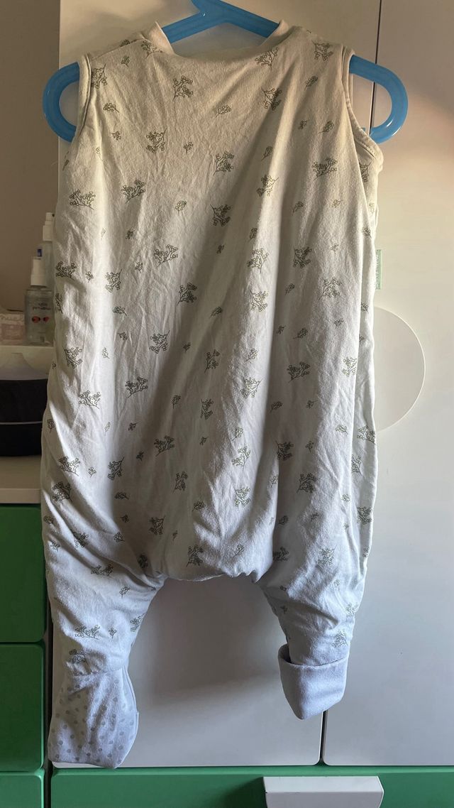 Saco de dormir bebé con pies antideslizantes