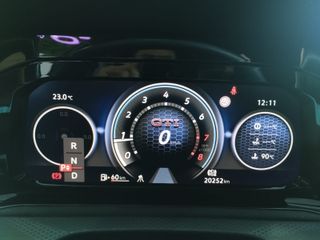 Volkswagen Golf 2023