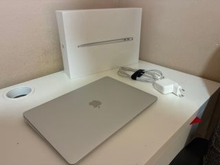 MacBook Air 13” Retina 2019