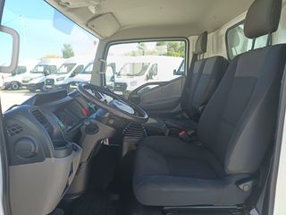 Nissan NT400 Cabstar Chasis 3.0 CAJA CERRADA 130CV