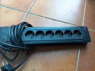 Regleta 6 enchufes con cable