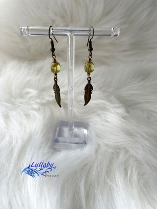 Pendientes pluma cobre