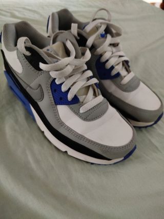 Nike Air Max 90 Talla 37.5 Blancas