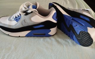 Nike Air Max 90 Talla 37.5 Blancas