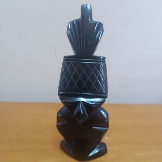 Estatua Onix Negro Estilo Azteca