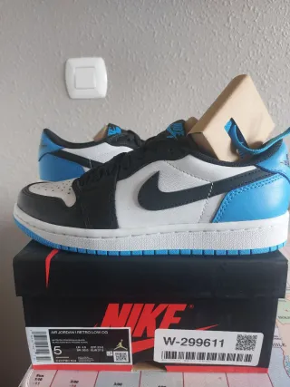 Nike Air Jordan 1 Retro Low OG Talla 37.5 