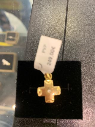 Cruz de oro 18k 