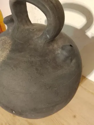 Botijo cántaro negro 31cm