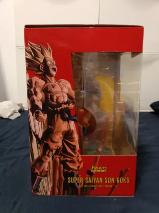 Figura Dragon Ball Z Super Saiyan Son Goku