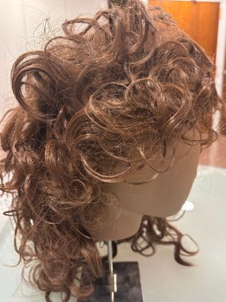 Peluca Pelo Rizado Castaño