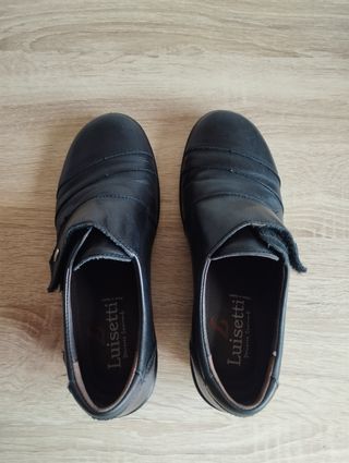 Zapatos de piel negros mujer. Hecho en España.