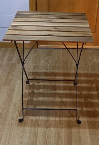 Mesa plegable madera y metal