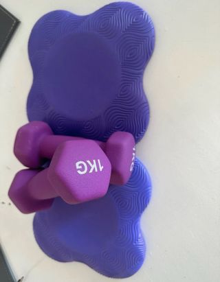2 manubri da 1 kg + 2 cursori 