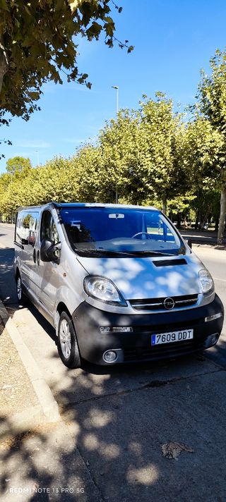 Opel Vivaro 2004