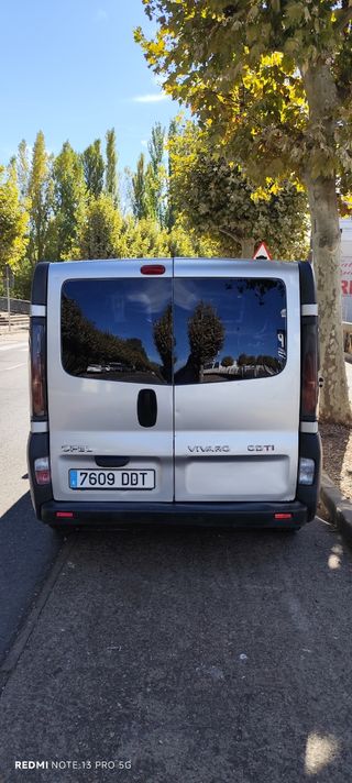 Opel Vivaro 2004