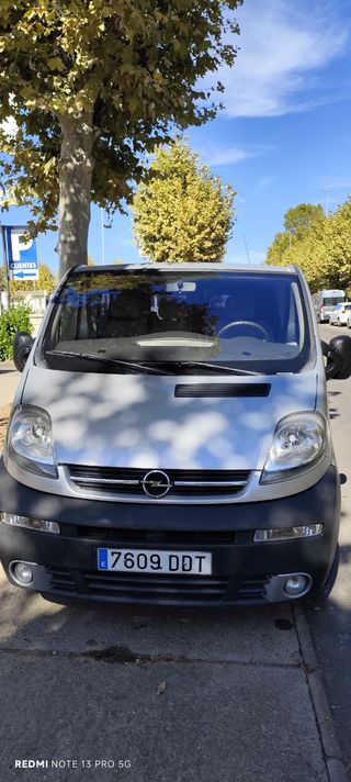 Opel Vivaro 2004