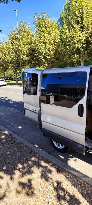 Opel Vivaro 2004